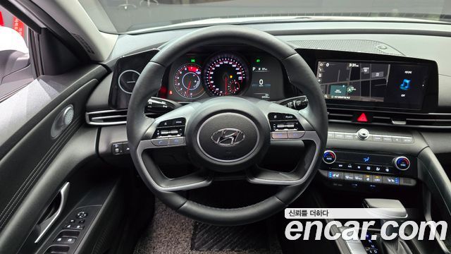 Hyundai AVANTE 2023 — photo 19