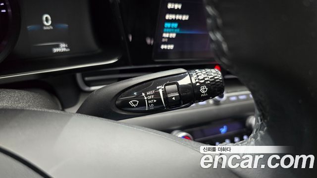Hyundai AVANTE 2023 — photo 27