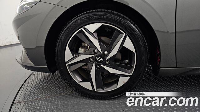 Hyundai AVANTE 2021 — photo 5