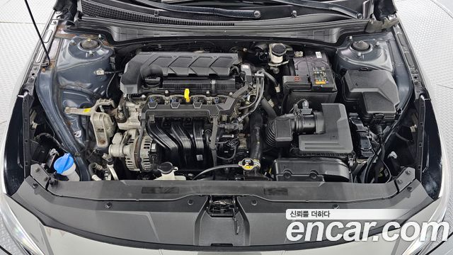 Hyundai AVANTE 2021 — photo 6