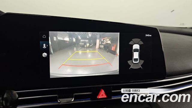 Hyundai AVANTE 2021 — photo 15