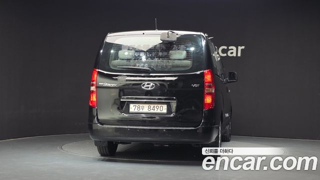 Hyundai Starex 2016 — photo 4