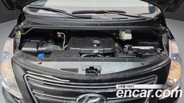 Hyundai Starex 2016 — photo 6
