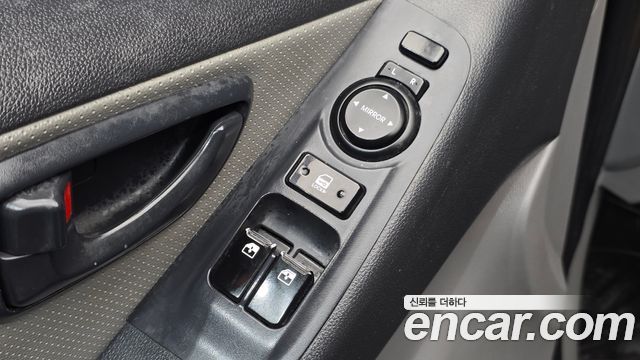 Hyundai Starex 2016 — photo 14