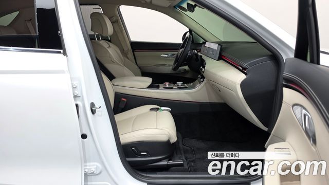 Genesis GV70 2025 — photo 16