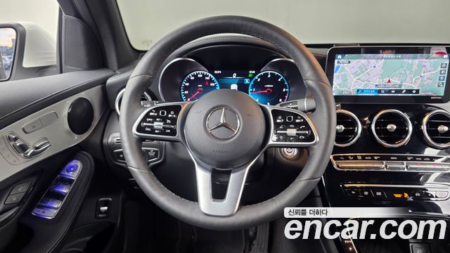Mercedes-Benz GLC-Class 2020 — photo 19