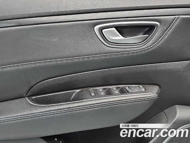 Renault Korea SM6 2021 — photo 15