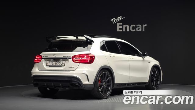 Mercedes-Benz GLA-Class 2015 — photo 2