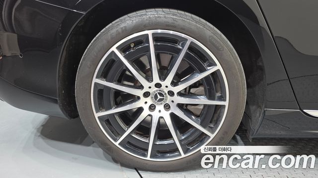 Mercedes-Benz EQS 2022 — photo 5
