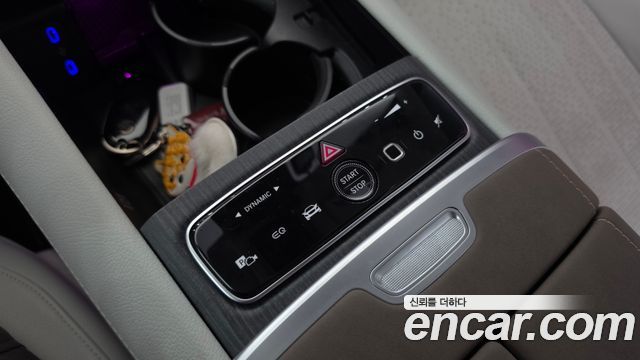 Mercedes-Benz EQS 2022 — photo 17