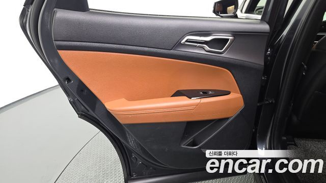 Kia Sportage 2022 — photo 15