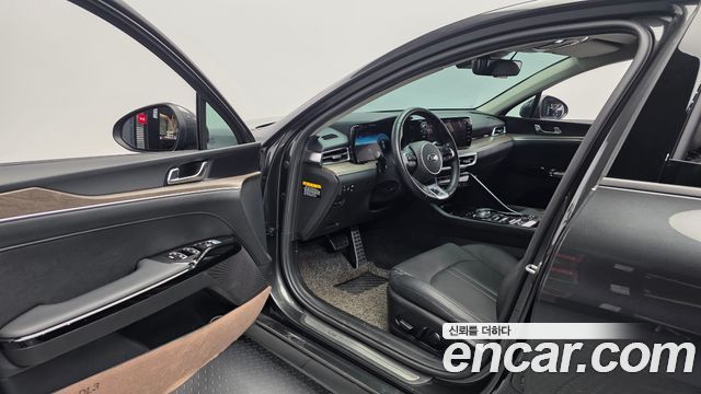 Kia K5 2020 — photo 13