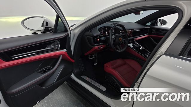 Porsche Panamera 2025 — photo 13