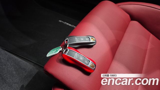 Porsche Panamera 2025 — photo 22
