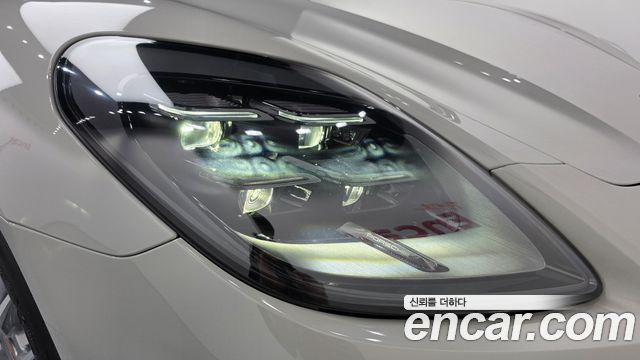 Porsche Panamera 2025 — photo 8