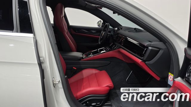 Porsche Panamera 2025 — photo 16
