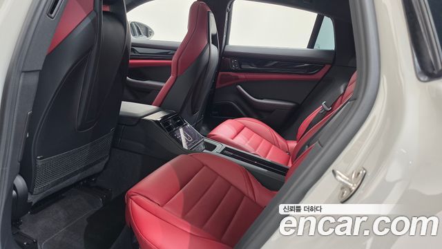 Porsche Panamera 2025 — photo 27