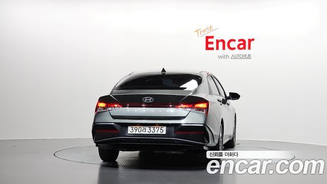Hyundai AVANTE 2024 — photo 4