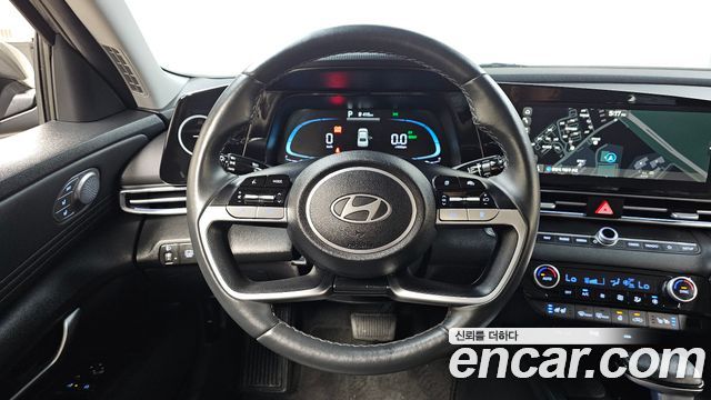 Hyundai AVANTE 2024 — photo 19