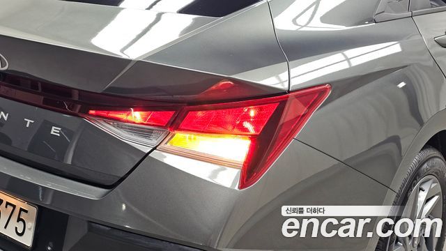 Hyundai AVANTE 2024 — photo 9