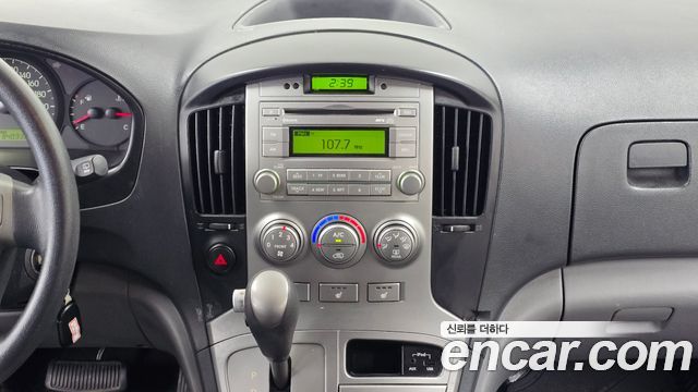 Hyundai Starex 2014 — photo 14