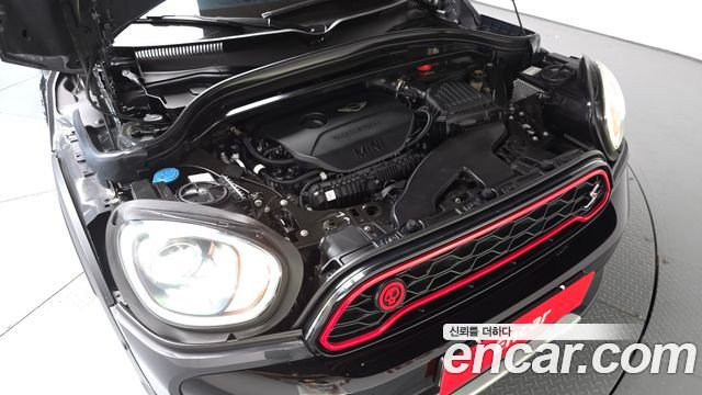 Mini Countryman 2018 — photo 6