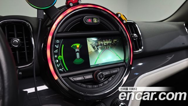 Mini Countryman 2018 — photo 21