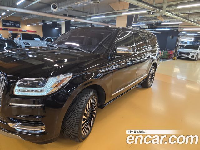 Lincoln Navigator 2020 — photo 3