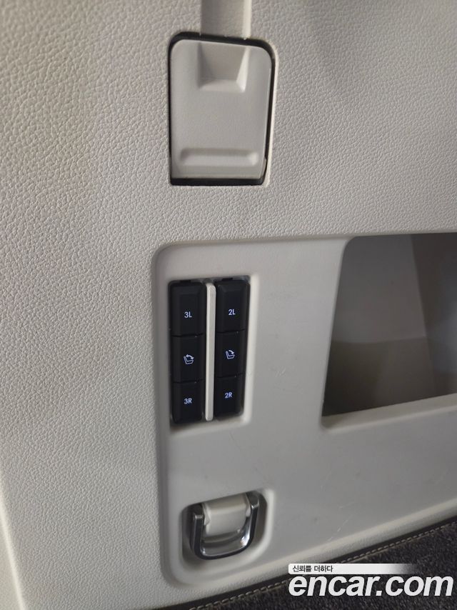 Lincoln Navigator 2020 — photo 18