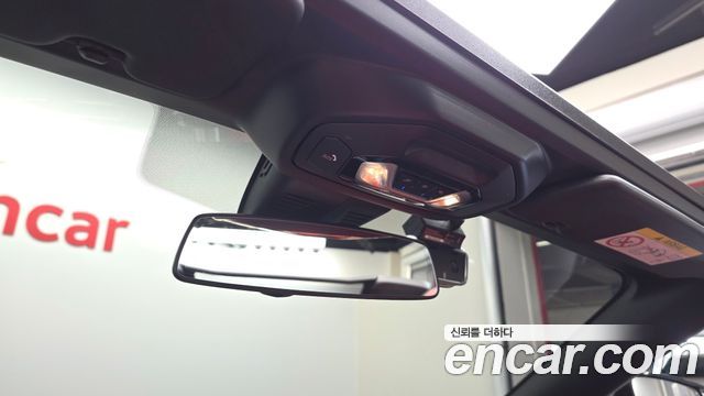 BMW Z4 2021 — photo 22