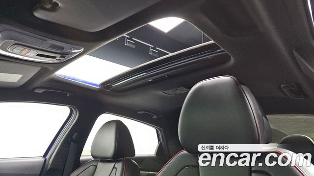 Hyundai AVANTE 2022 — photo 16