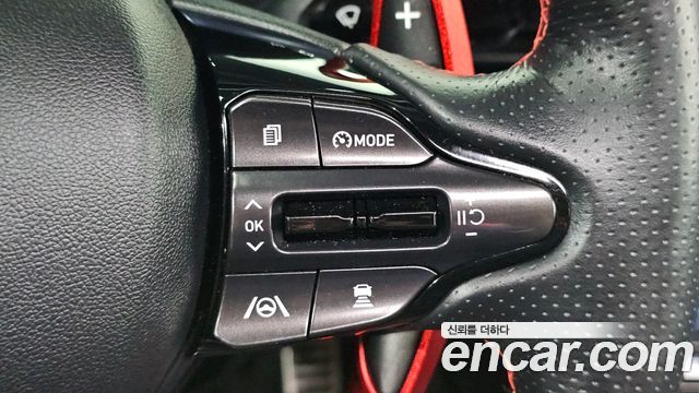 Hyundai AVANTE 2022 — photo 17