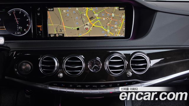 Mercedes-Benz S-Class 2015 — photo 14