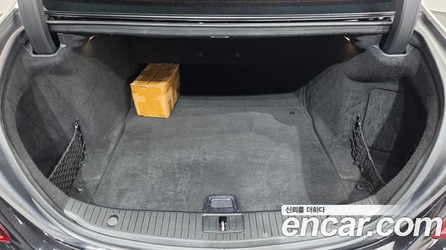 Mercedes-Benz S-Class 2015 — photo 20