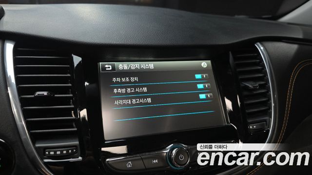 Chevrolet Korea Trax 2019 — photo 23