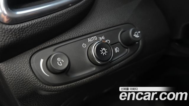 Chevrolet Korea Trax 2019 — photo 31