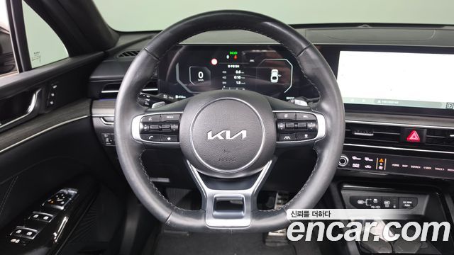 Kia K5 2024 — photo 20