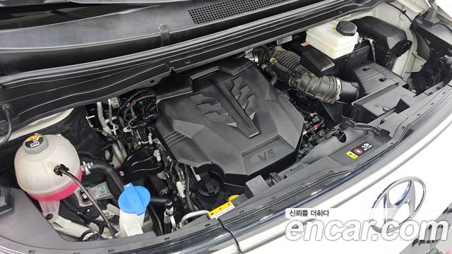Hyundai Staria 2024 — photo 6