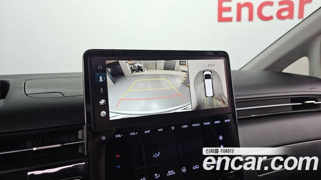Hyundai Staria 2024 — photo 21