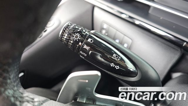 Hyundai Staria 2024 — photo 28