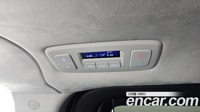 Hyundai Staria 2024 — photo 32