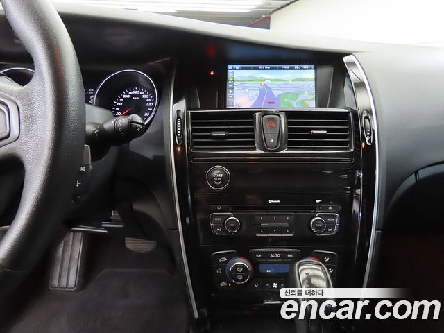 Renault Korea SM7 2015 — photo 10