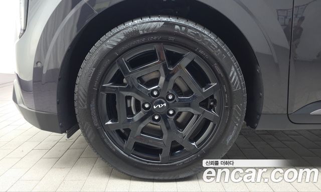 Kia Canival 2025 — photo 5