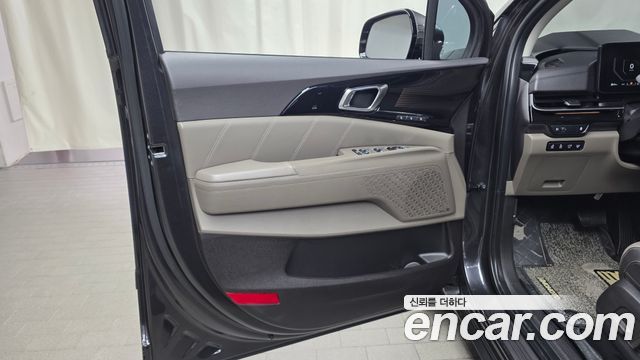 Kia Canival 2025 — photo 14