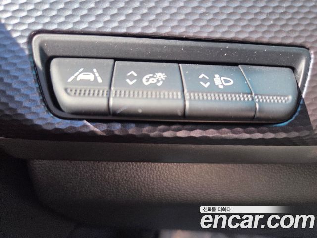 Renault Korea XM3 2020 — photo 17