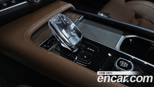 Volvo S90 2023 — photo 12