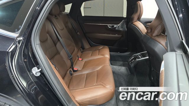 Volvo S90 2023 — photo 17