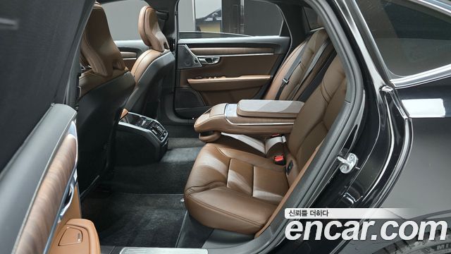 Volvo S90 2023 — photo 18