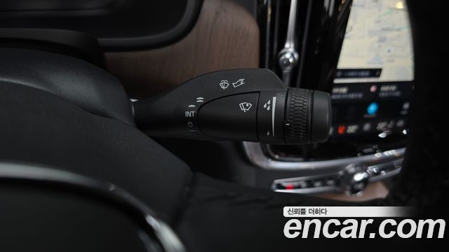 Volvo S90 2023 — photo 25