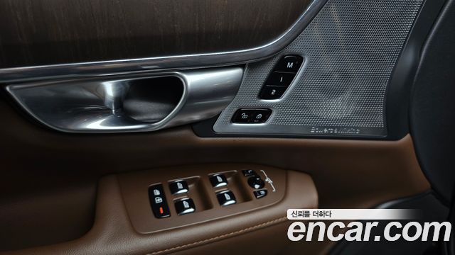Volvo S90 2023 — photo 29